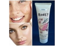 Mistine Honey Facial Scrub cream 85г