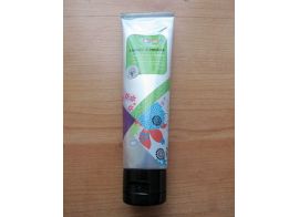 Daiso Anti-Aging Hand Cream Apple-Cucumber 100мл